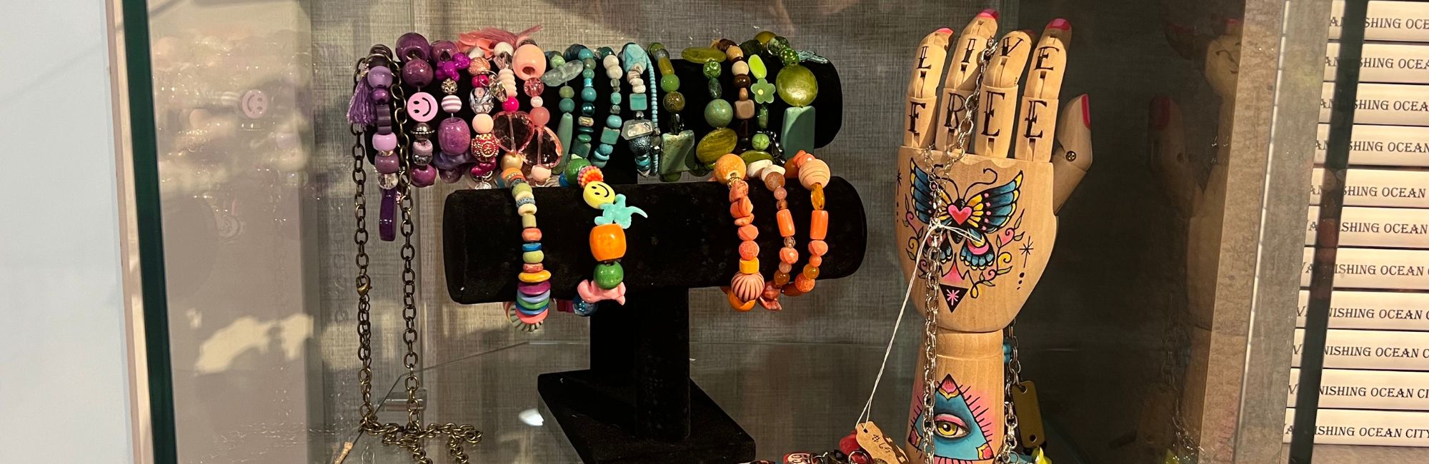 Featured in the Artisan Showcase / Deborah Rolig