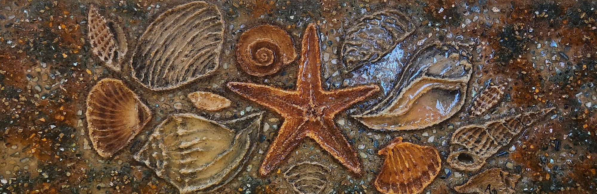 Featured in the Staircase Gallery / Aria Islam